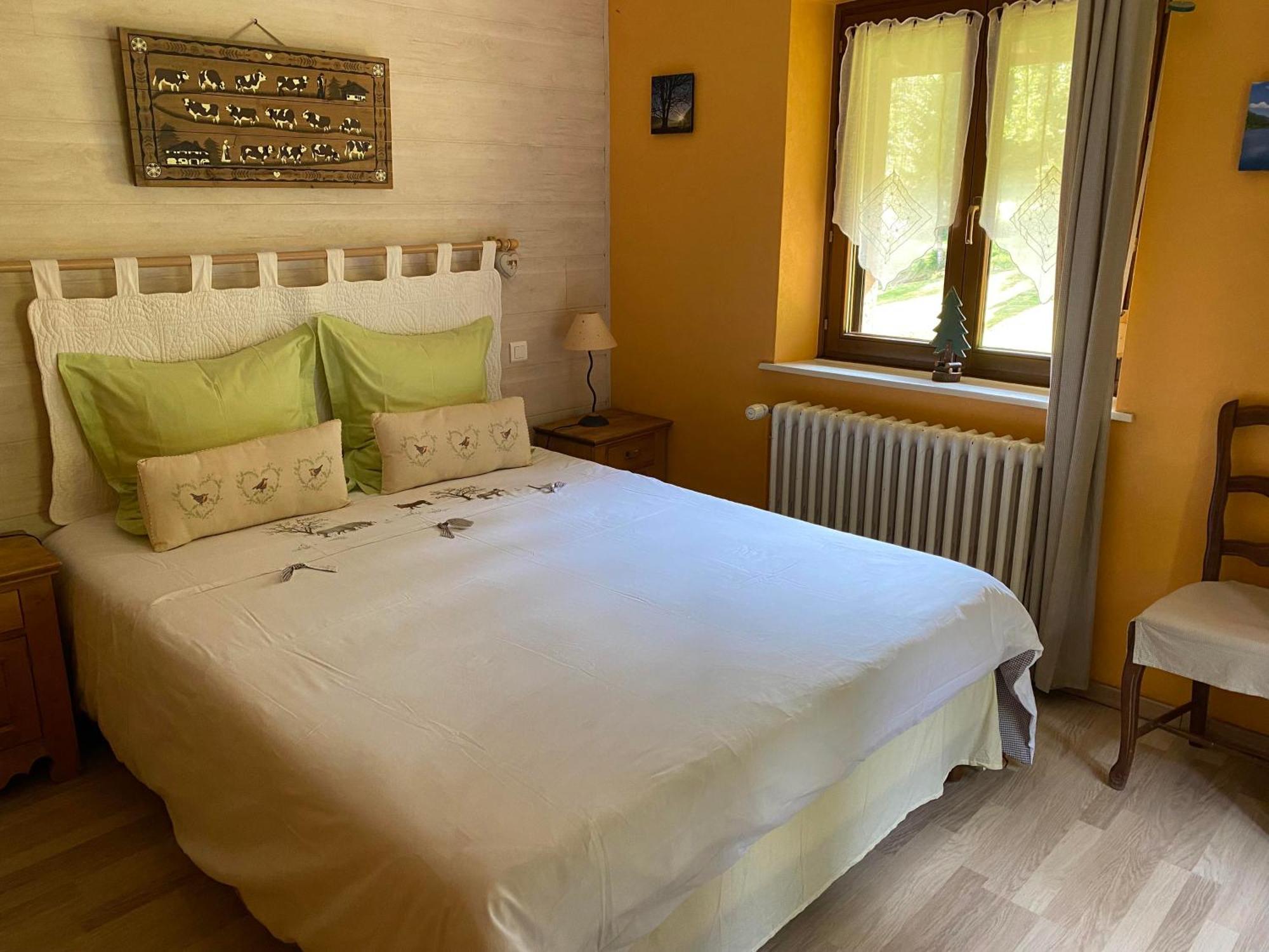 Chambres D'Hotes Des Cascades St-Nicolas 克吕特 外观 照片